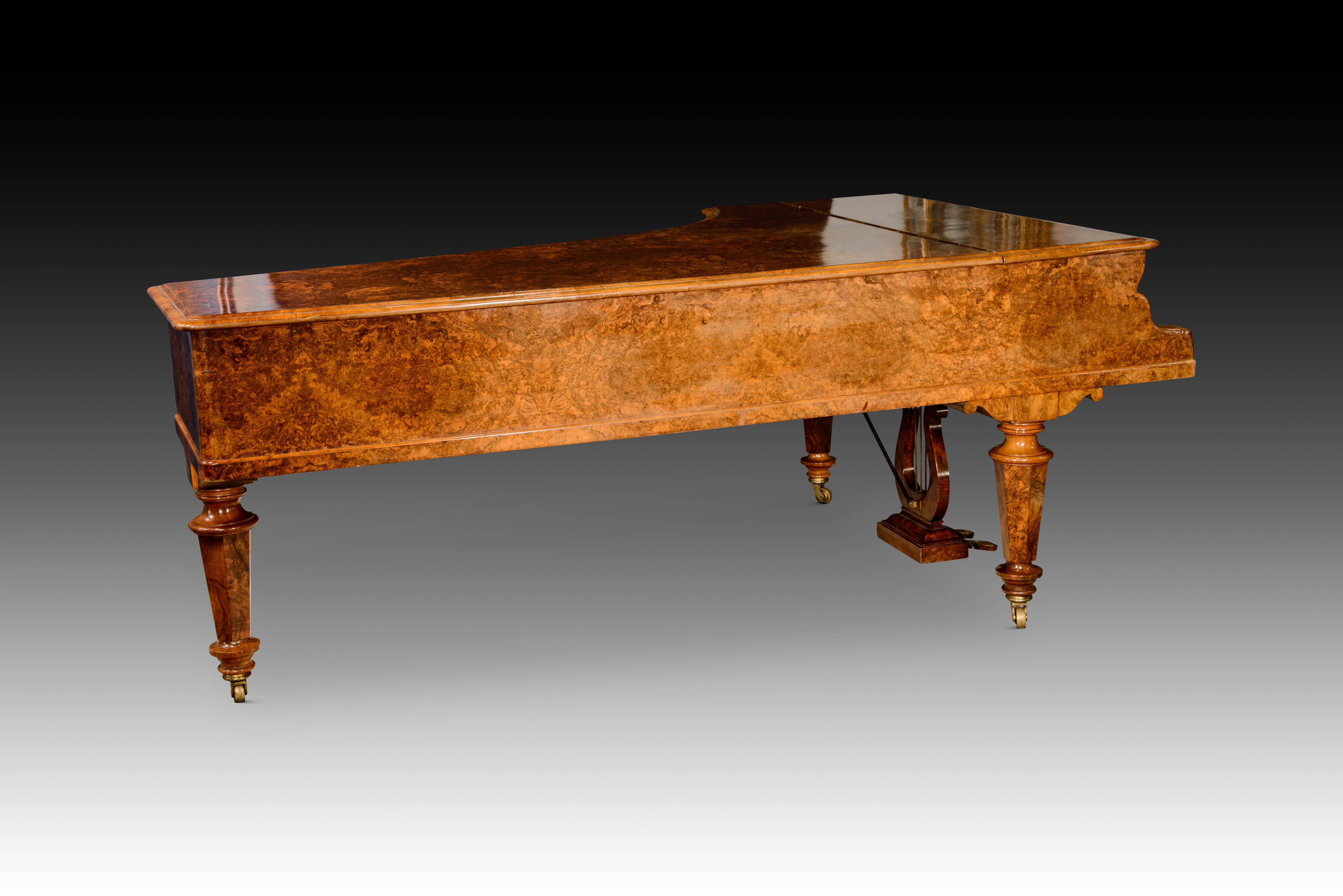Other Grand piano. Walnut, metal, etc. Patent Erard London. London, England, possibly For Sale