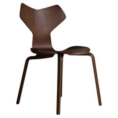 Grand Prix Chair - Arne Jacobsen Produced by Fritz Hansen