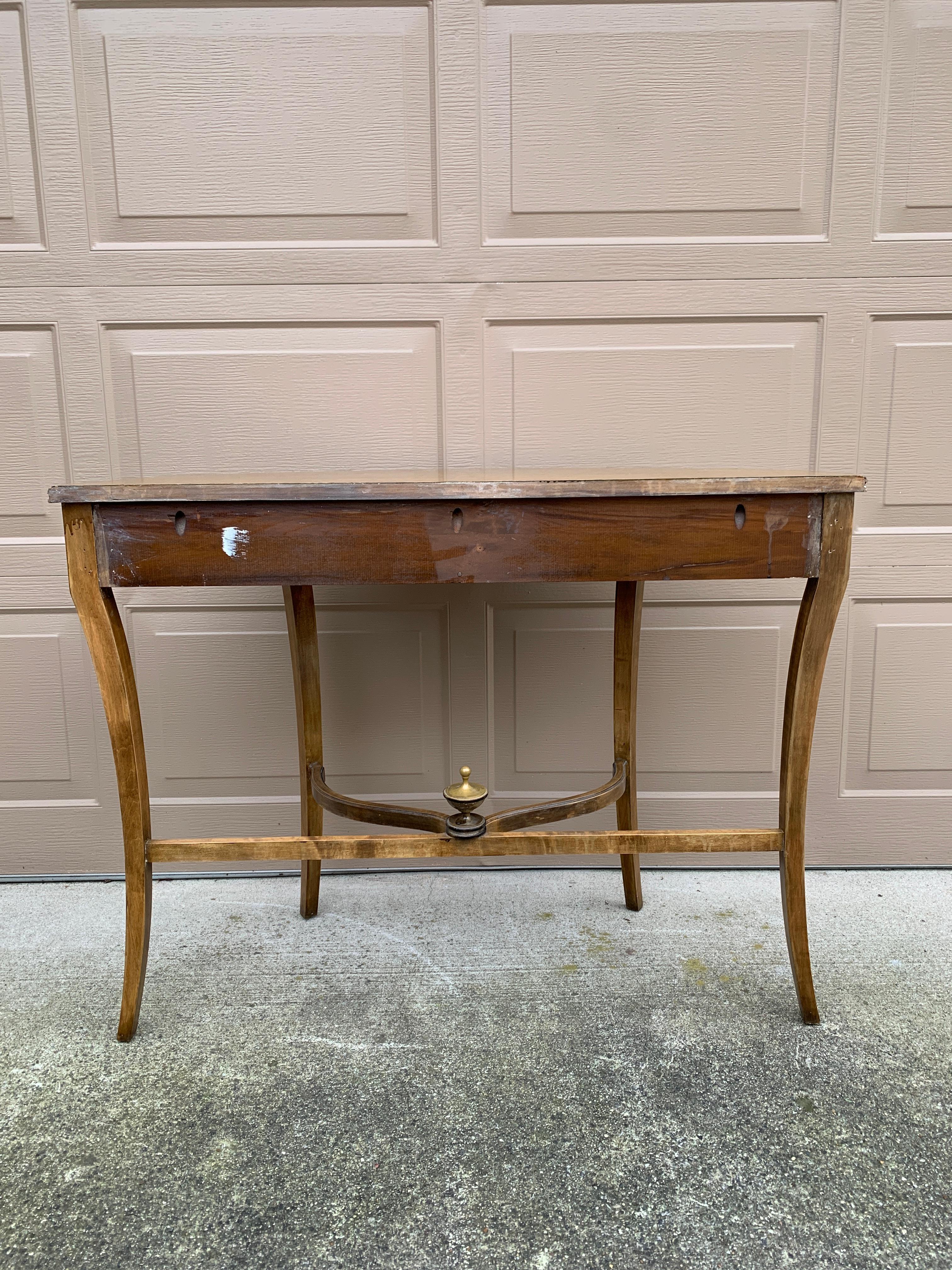 Grand Rapids Imperial Furniture Regency Vogelaugenahorn Demilune Konsolentisch im Angebot 9