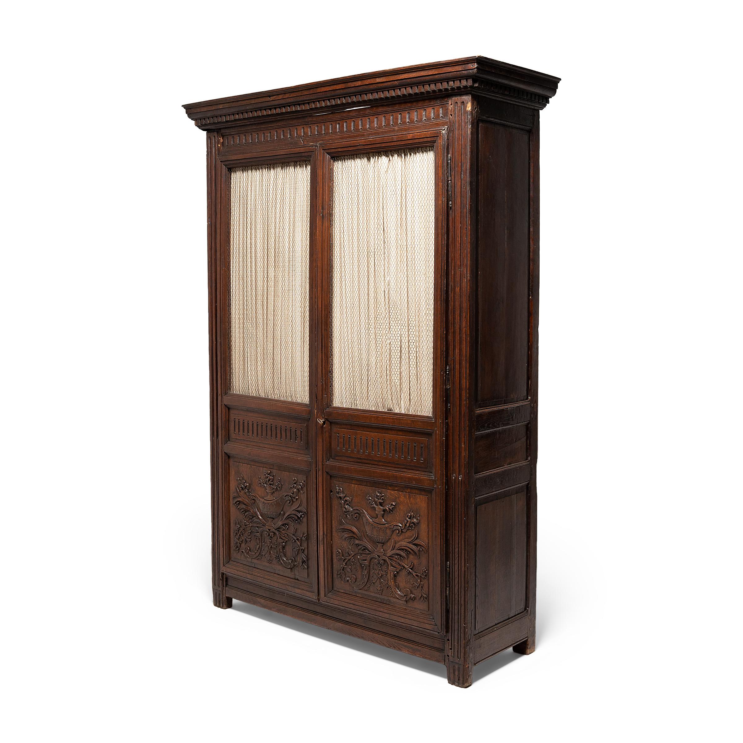 Grand Renaissance Revival Armoire with Wire Screens, circa 1800 In Fair Condition For Sale In Chicago, IL
