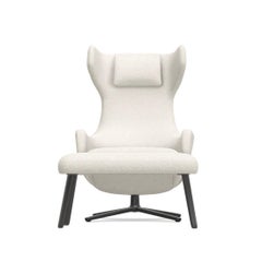 Grand Repos Lounge Chair and Pachina Ottoman by Antonio Citterio, Ivory, Vitra