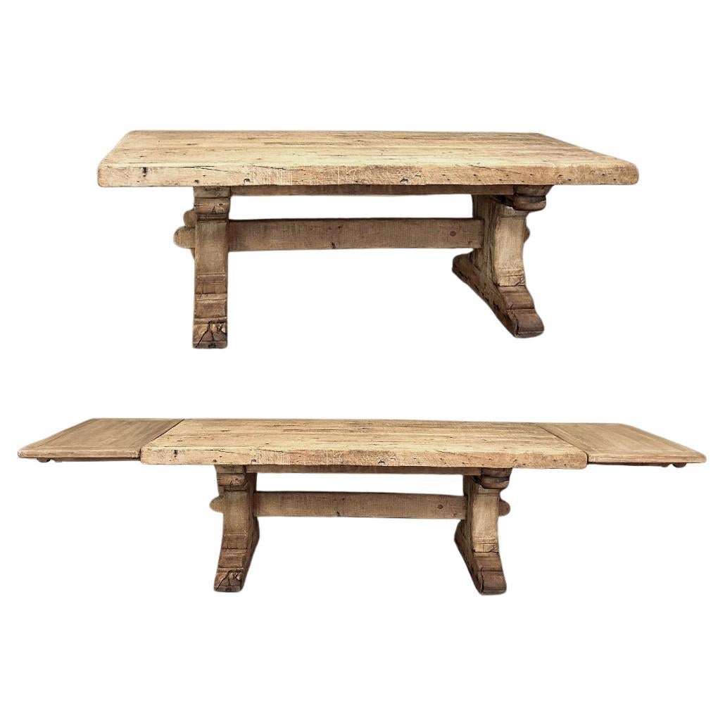 Grand Rustic Trestle Dining Table in Solid Oak with 2 Leaves