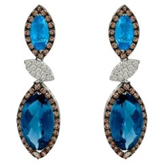 Große Grand Sample Sale-Ohrringe mit blauem Topas und schokoladenfarbenen Diamanten