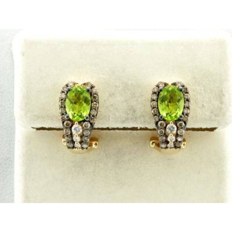Grand Sample Sale Earrings featuring Green Apple Peridot Vanilla Diamonds For Sale