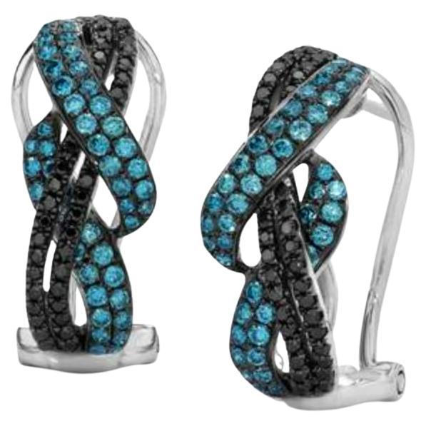 Boucles d'oreilles en forme de grand échantillon avec diamants bleus glacés et diamants mûrs en vente