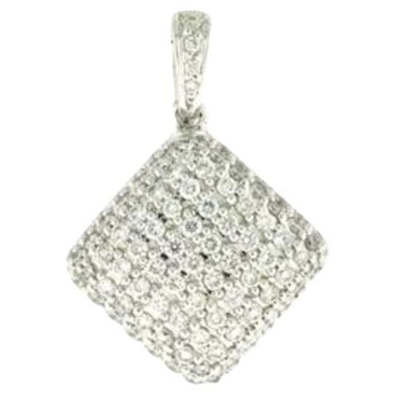 Grand Sample Sale Pendant Featuring Vanilla Diamonds Set in 14K Vanilla