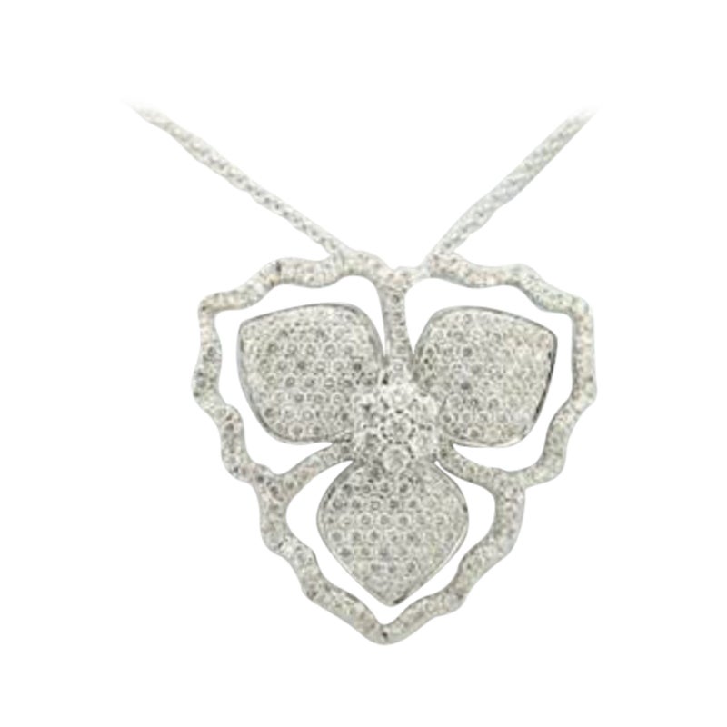 Grand Sample Sale-Anhänger mit Vanilla-Diamanten in 18 Karat Vanilla-Gold gefasst