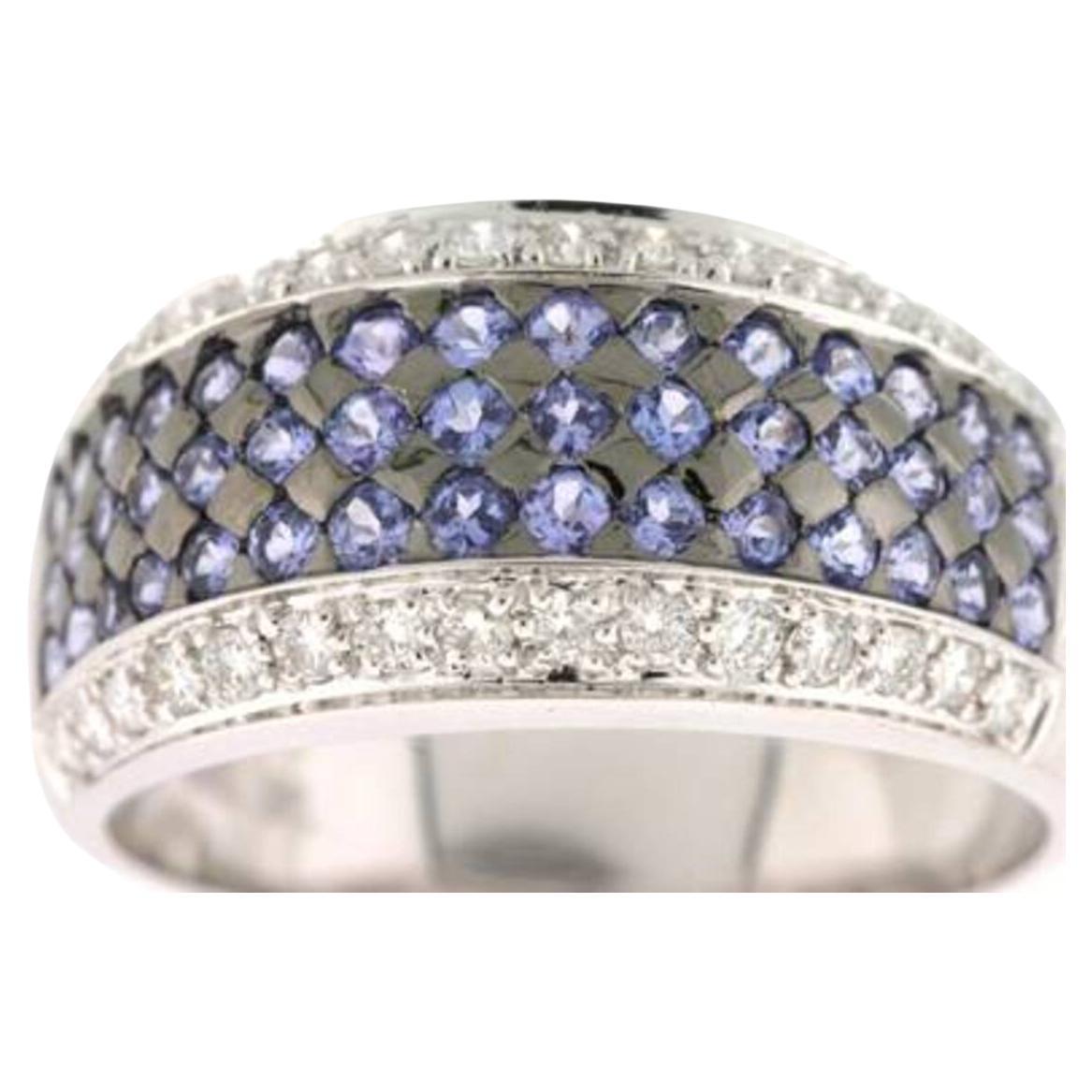 Grand Sample Sale Ring featuring Blueberry Tanzanite Set in 14K Vanilla