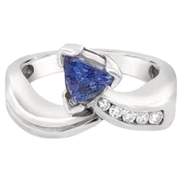 Grand Sample Sale Ring Featuring Blueberry Tanzanite Set in 14k Vanilla ...
