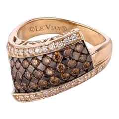 Grand Sample Sale Ring Featuring Chocolate Diamonds, Vanilla Diamonds Set in