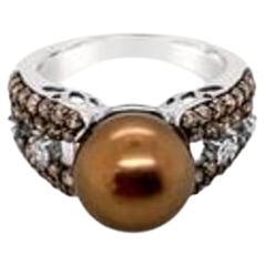 Grand Sample Sale Ring Featuring Chocolate Pearls Vanilla Diamonds, Chocolate For Sale