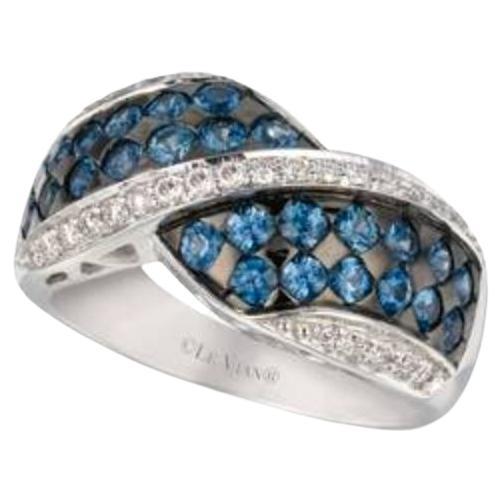 Grand Sample Sale Ring Featuring Cornflower Sapphire Vanilla Diamonds Set