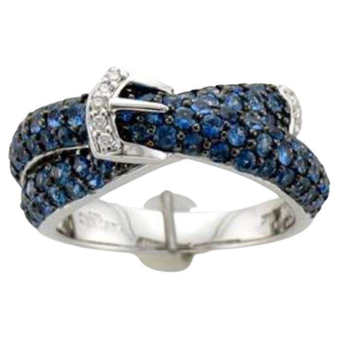 Grand Sample Sale Ring Featuring Cornflower Sapphire Vanilla Diamonds Set For Sale