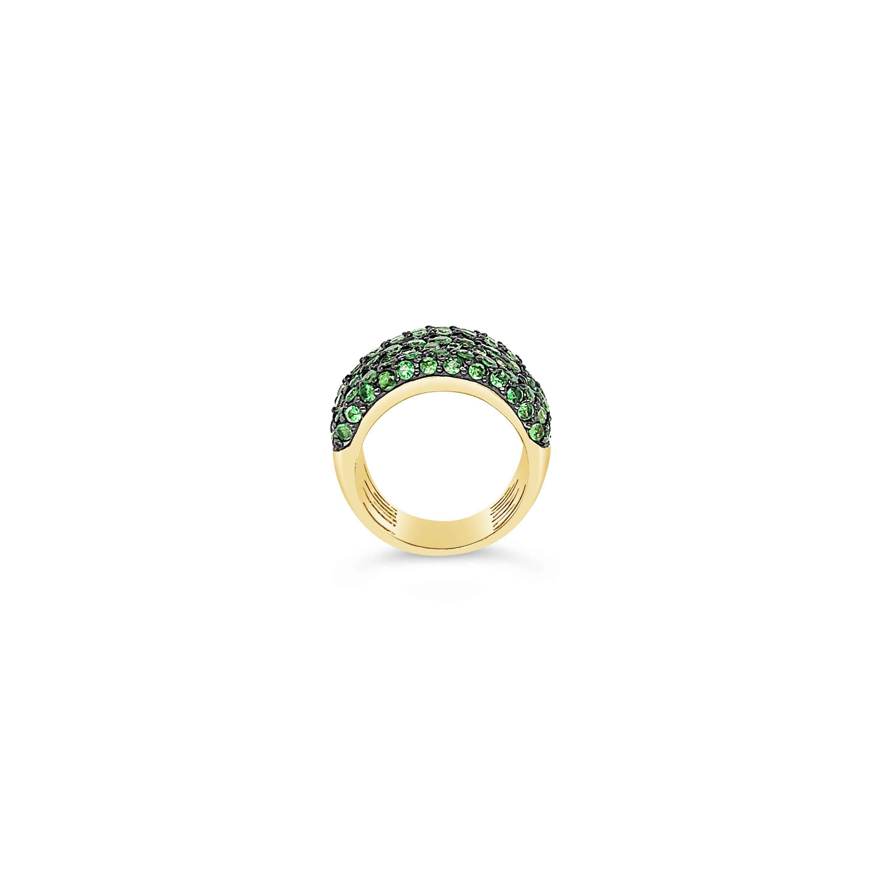 Grand Sample Sale Ring featuring 3 3/4 cts. Forest Green Tsavorite™, set in 14K Honey Gold™. Please feel free to reach out with any questions! Item comes with a Le Vian Grand Sample Sale™ jewelry box as well as a Le Vian® suede pouch! Ring Size
