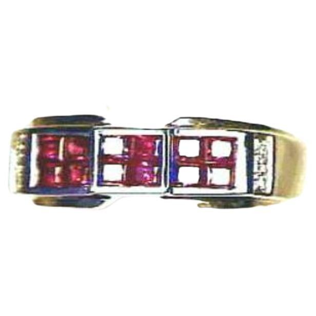 Grand Sample Sale Ring Featuring Passion Ruby Set in 18K Vanilla Gold For Sale