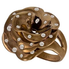 Grand Sample Sale Ring featuring Vanilla Diamonds set in 14K Chocolate Gold