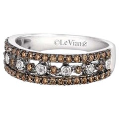Grand Sample Sale Ring with 1/2cts. Chocolate and 1/20cts. Vanilla Diamonds Set
