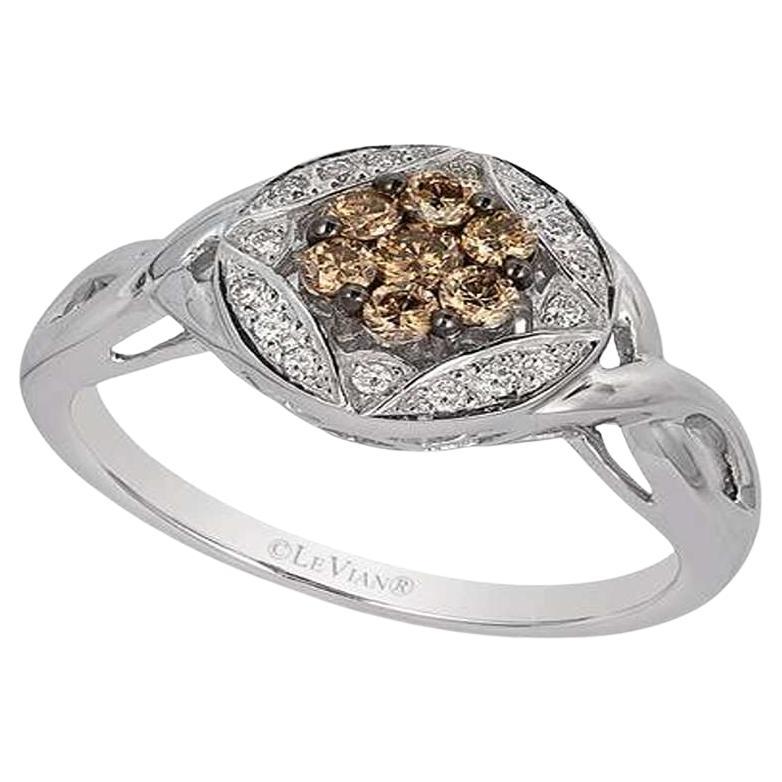 Grand Sample Sale Ring W/ 1/4cts Chocolate and 1/15cts Vanilla Diamonds Set For Sale
