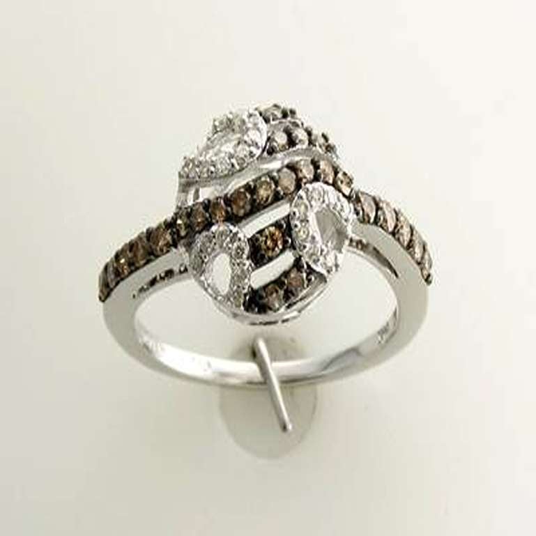 Grand Sample Sale Ring mit 3/8 cts. Schokolade und 1/10 cts. Vanille-Diamanten-Set im Angebot