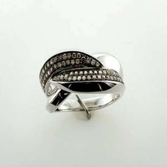 Anello Grand Sample Sale con diamanti al cioccolato da 1/3 di carato incastonati in oro vaniglia 14k