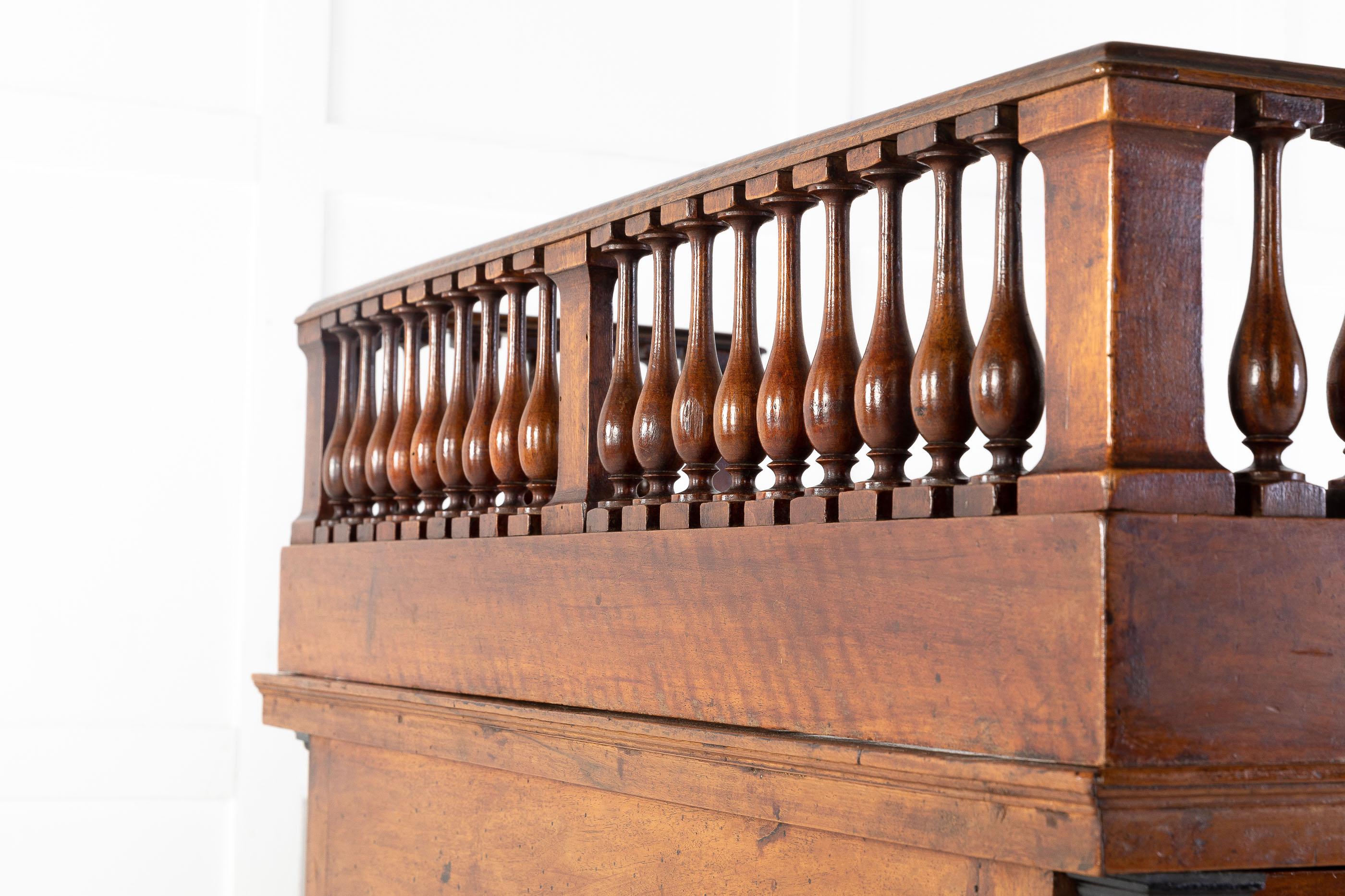 Grand Scale 18th Century Walnut Italian Desk For Sale 2
