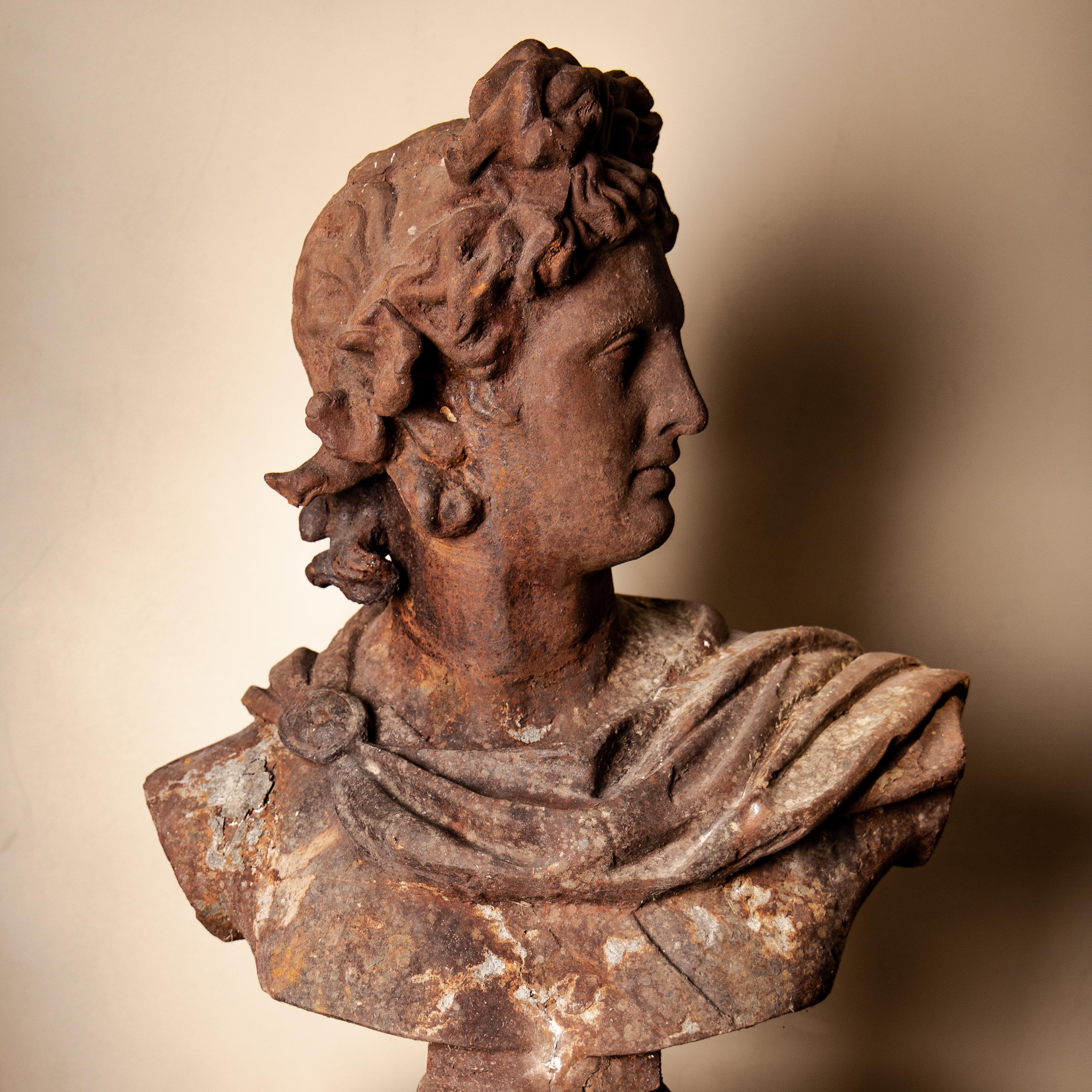 Italian Grand Tour large scale cast iron bust of Apollo Belvedere, Italy, circa 1800
