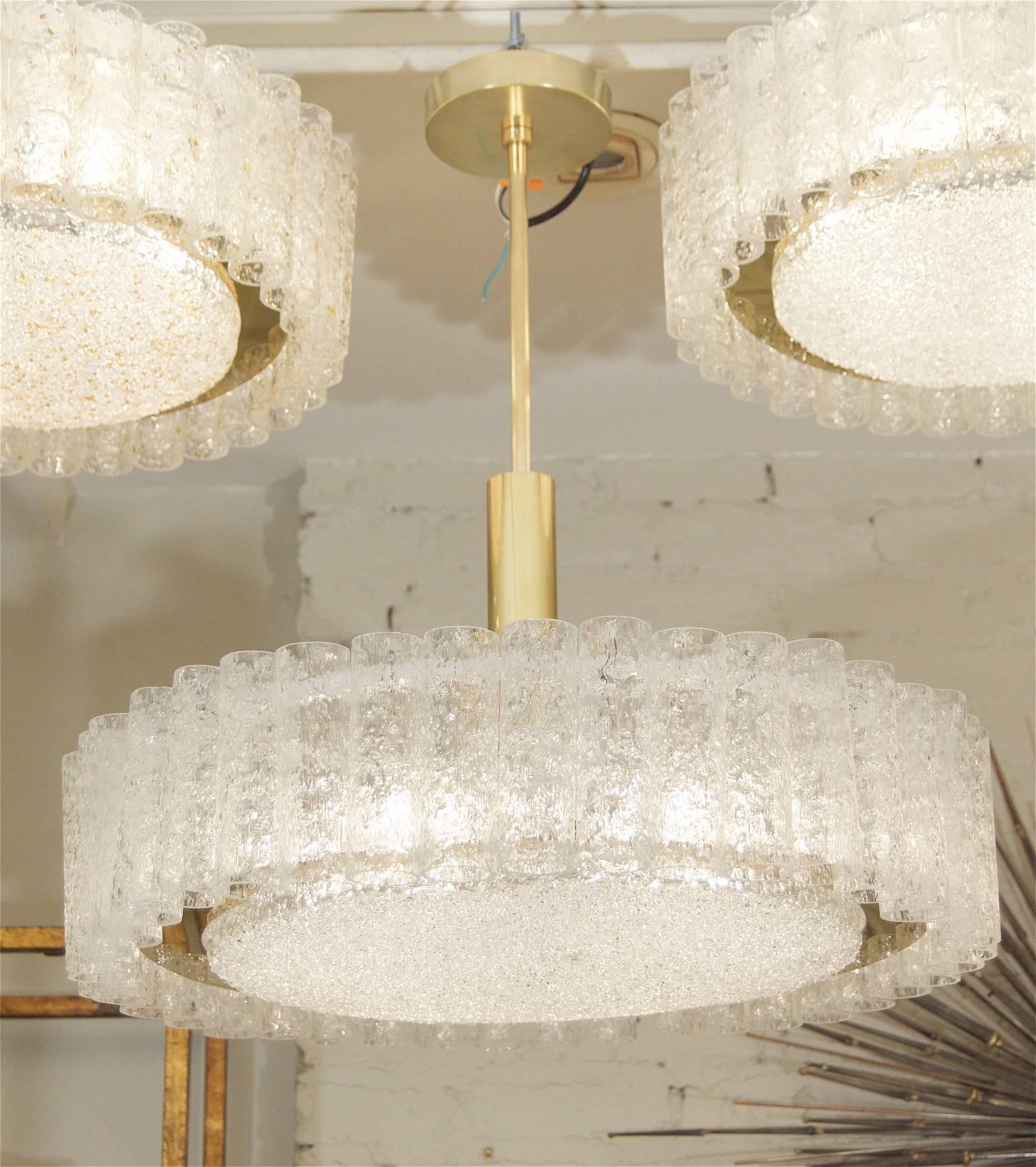 Grand Scale Doria Glass Tube Chandelier with Brass Surround In Excellent Condition In Stamford, CT