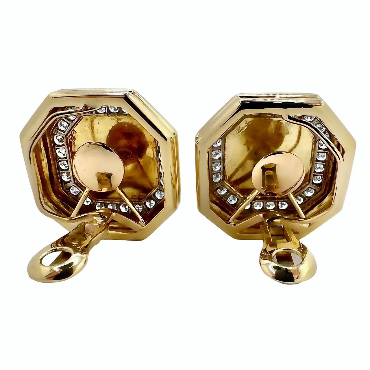 Brilliant Cut Grand Scale Earrings in Gold, Platinum, Mabe Pearl, & Diamonds by Wander, France For Sale