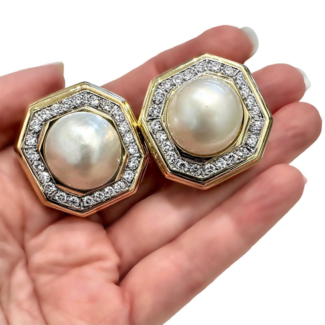 Grand Scale Earrings in Gold, Platinum, Mabe Pearl, & Diamonds by Wander, France For Sale 2