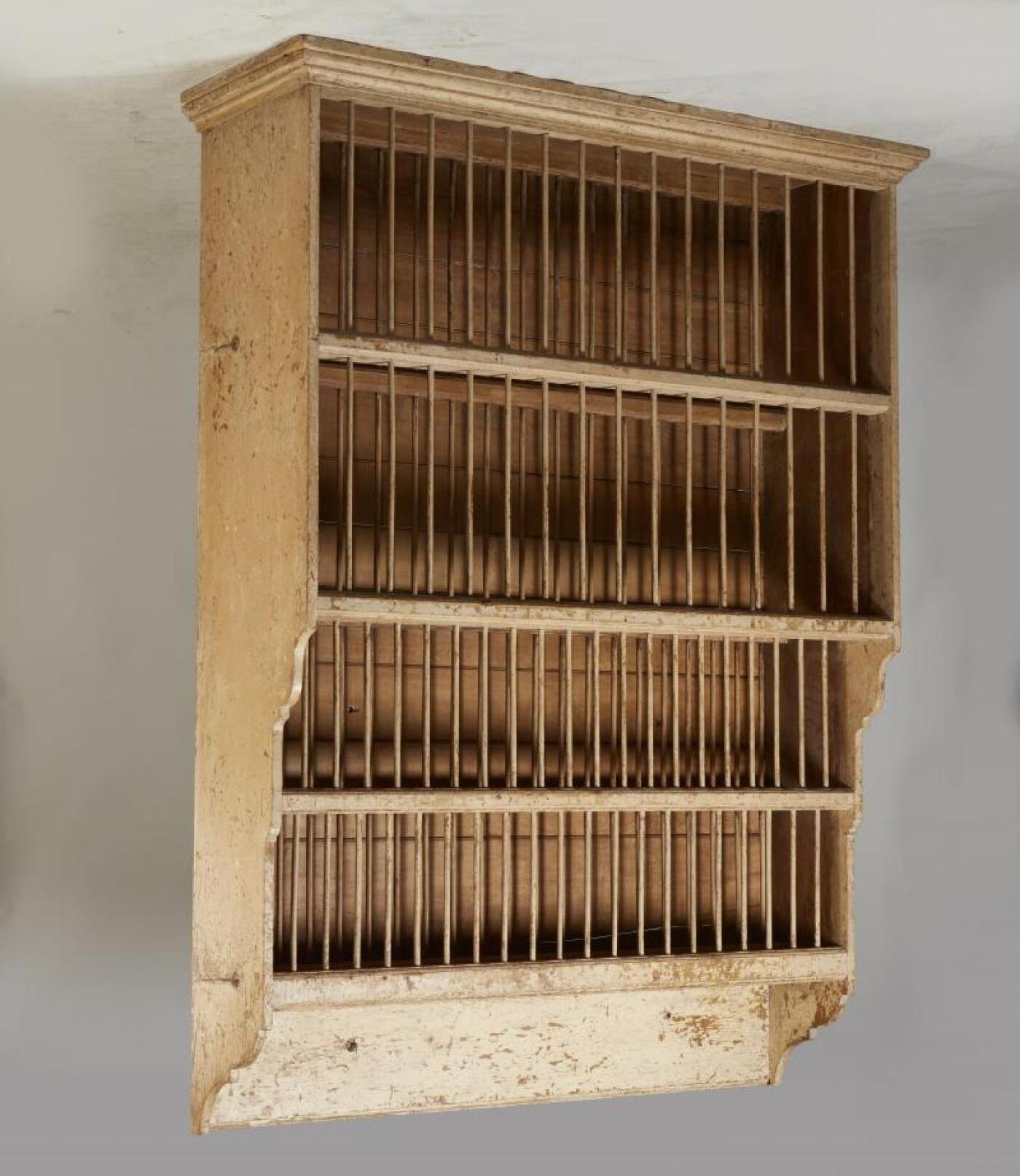 Mid-18th Century Grand Scale Georgian Country House Platter Rack For Sale
