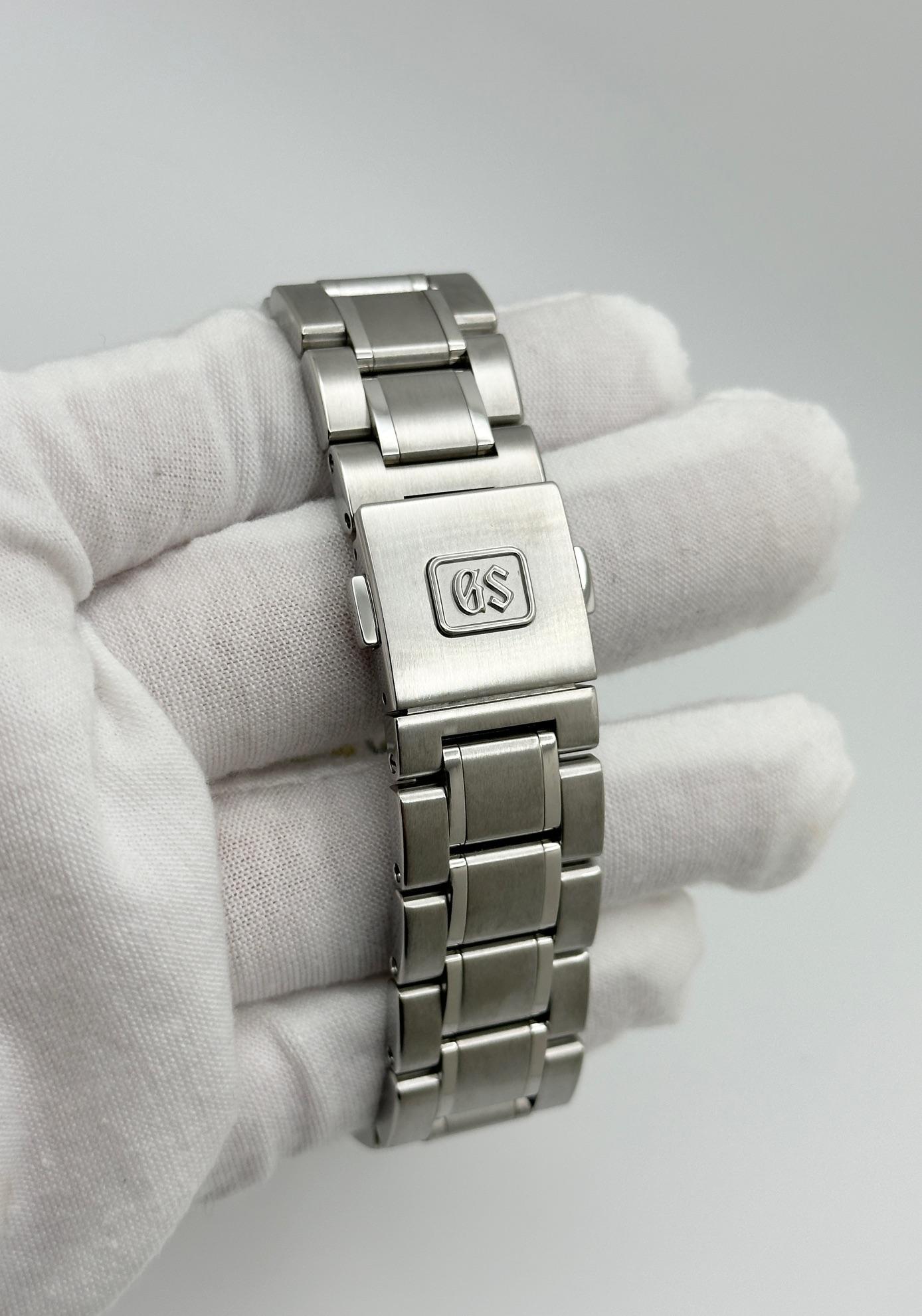 Grand Seiko Elegance Collection SBGJ251 Hi-Beat 36000 GMT Green Dial Steel Paper For Sale 2