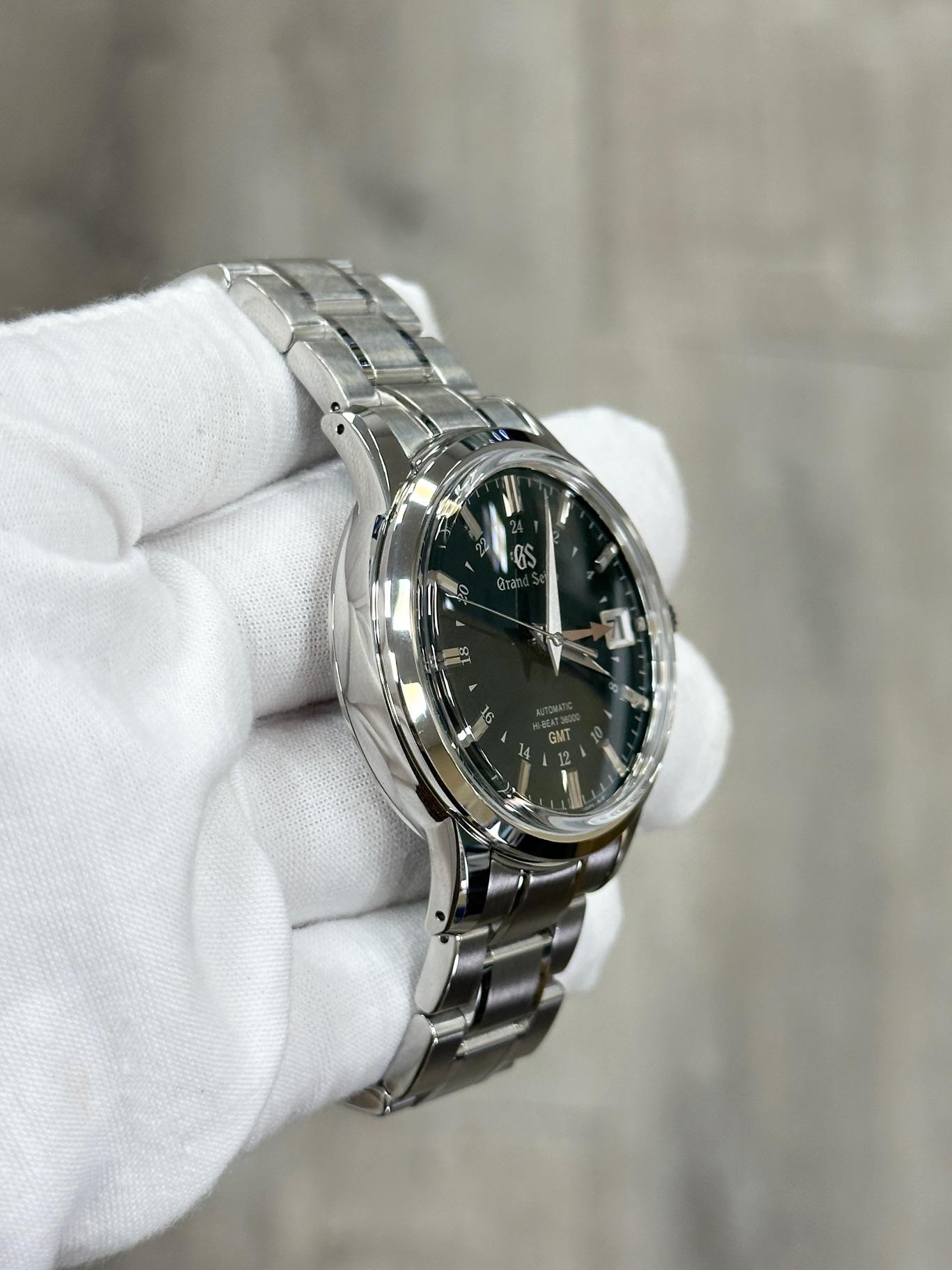 Grand Seiko Elegance Collection SBGJ251 Hi-Beat 36000 GMT Green Dial Steel Paper For Sale 5
