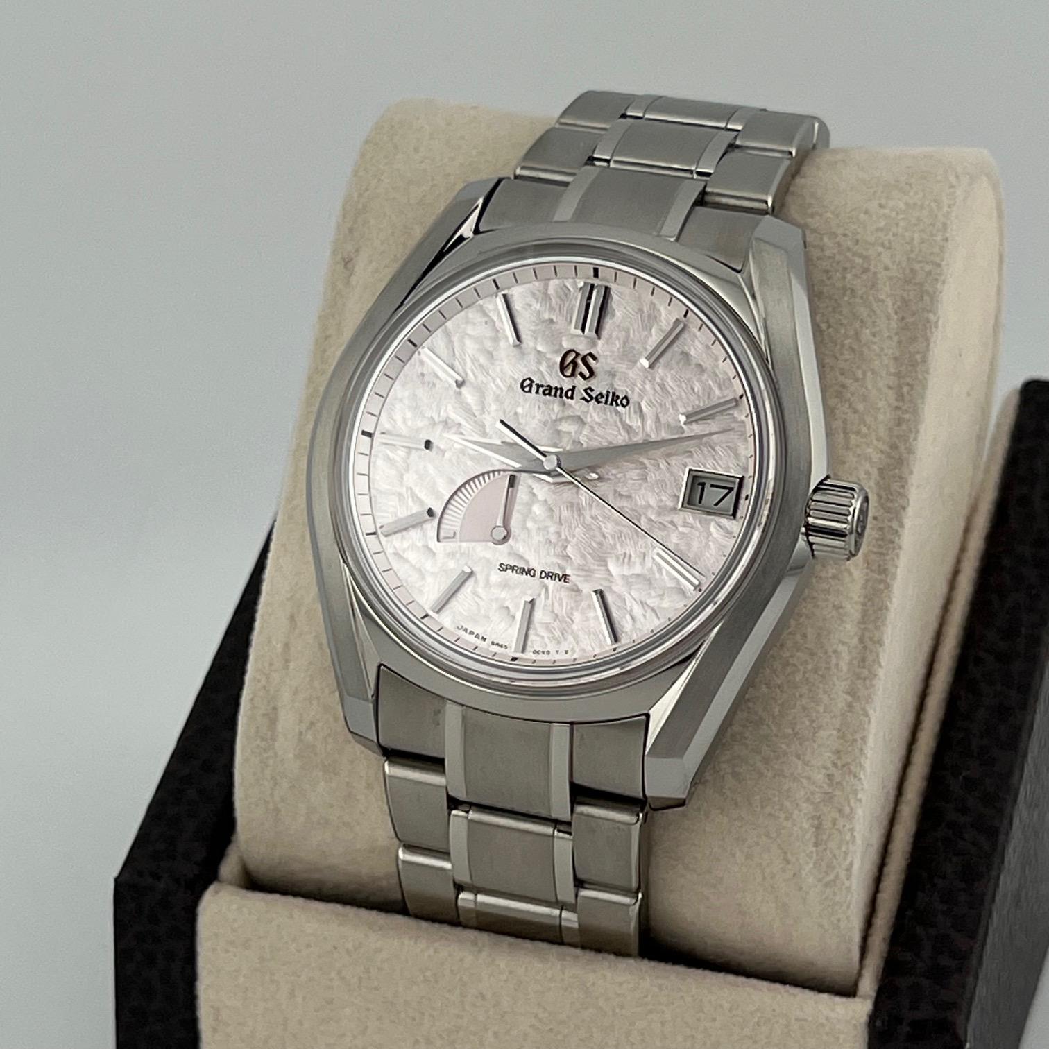 Grand Seiko Heritage Collection Shunbun Pink Spring Drive SBGA413 40mm Box Papier für Damen oder Herren im Angebot