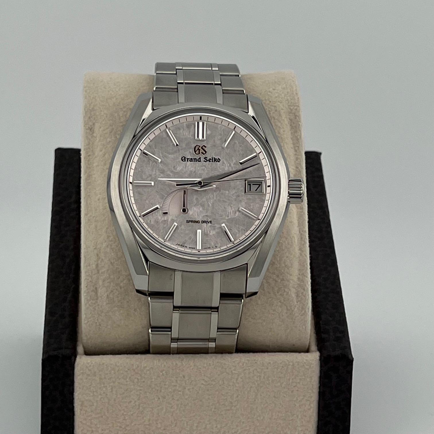 Grand Seiko Heritage Collection Shunbun Pink Spring Drive SBGA413 40mm Box Papier im Angebot 1