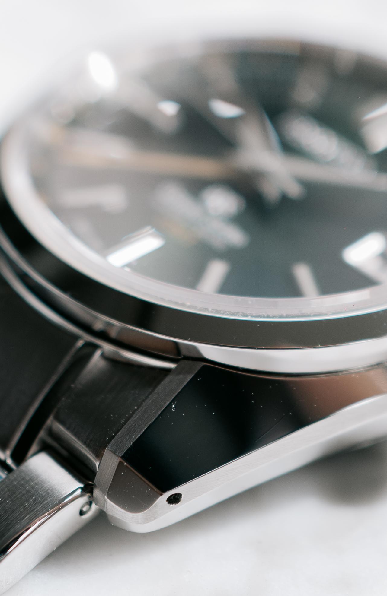 Grand Seiko SBGJ005 Hi-Beat GMT Sunburst Quadrante Verde GPHG Vincitore 'OG Peacock' 201 in vendita 11