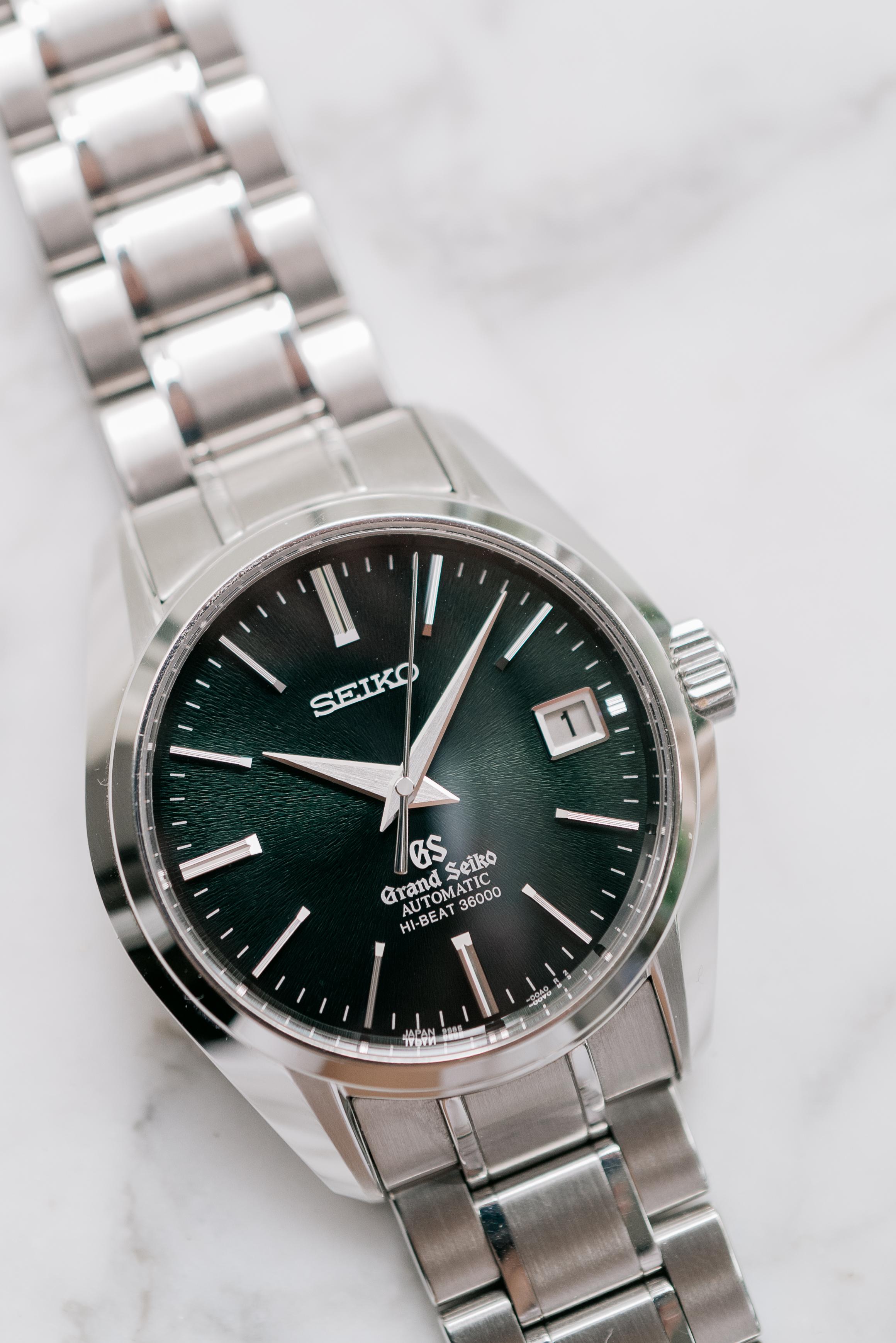 Grand Seiko SBGJ005 Hi-Beat GMT Sunburst Quadrante Verde GPHG Vincitore 'OG Peacock' 201 in vendita 1