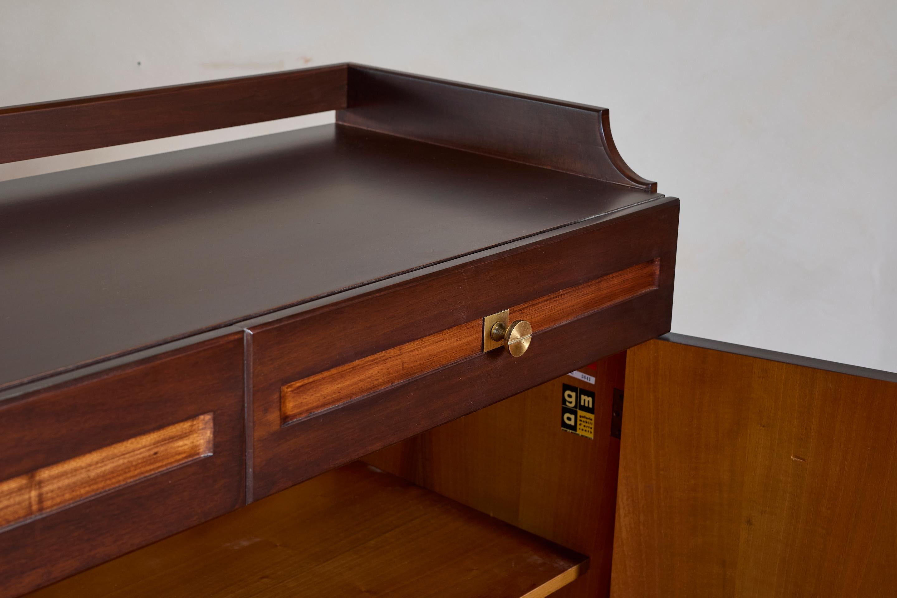 Grand Sideboard by Mobili d'Arte Cantù For Sale 10