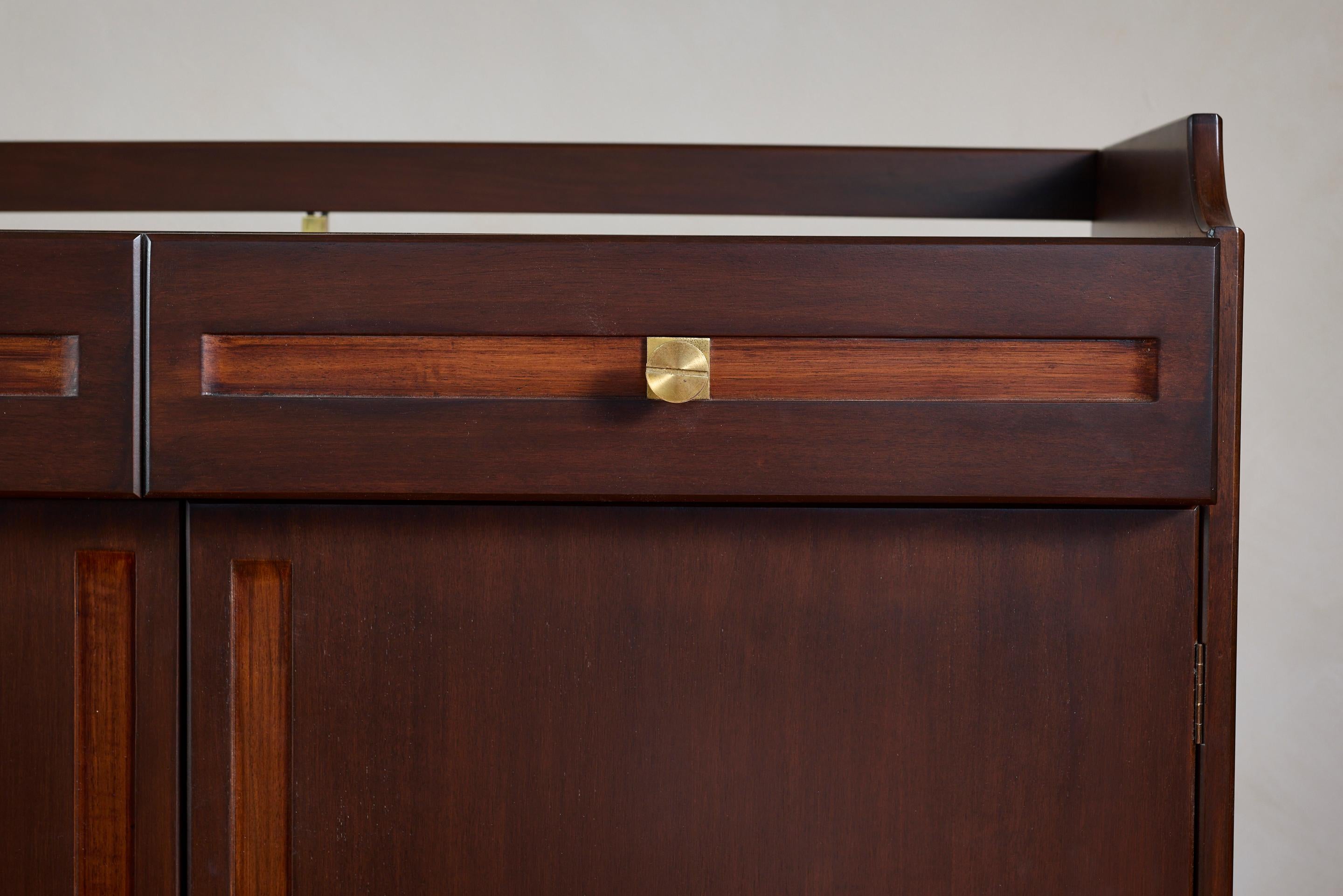 Grand Sideboard by Mobili d'Arte Cantù For Sale 11