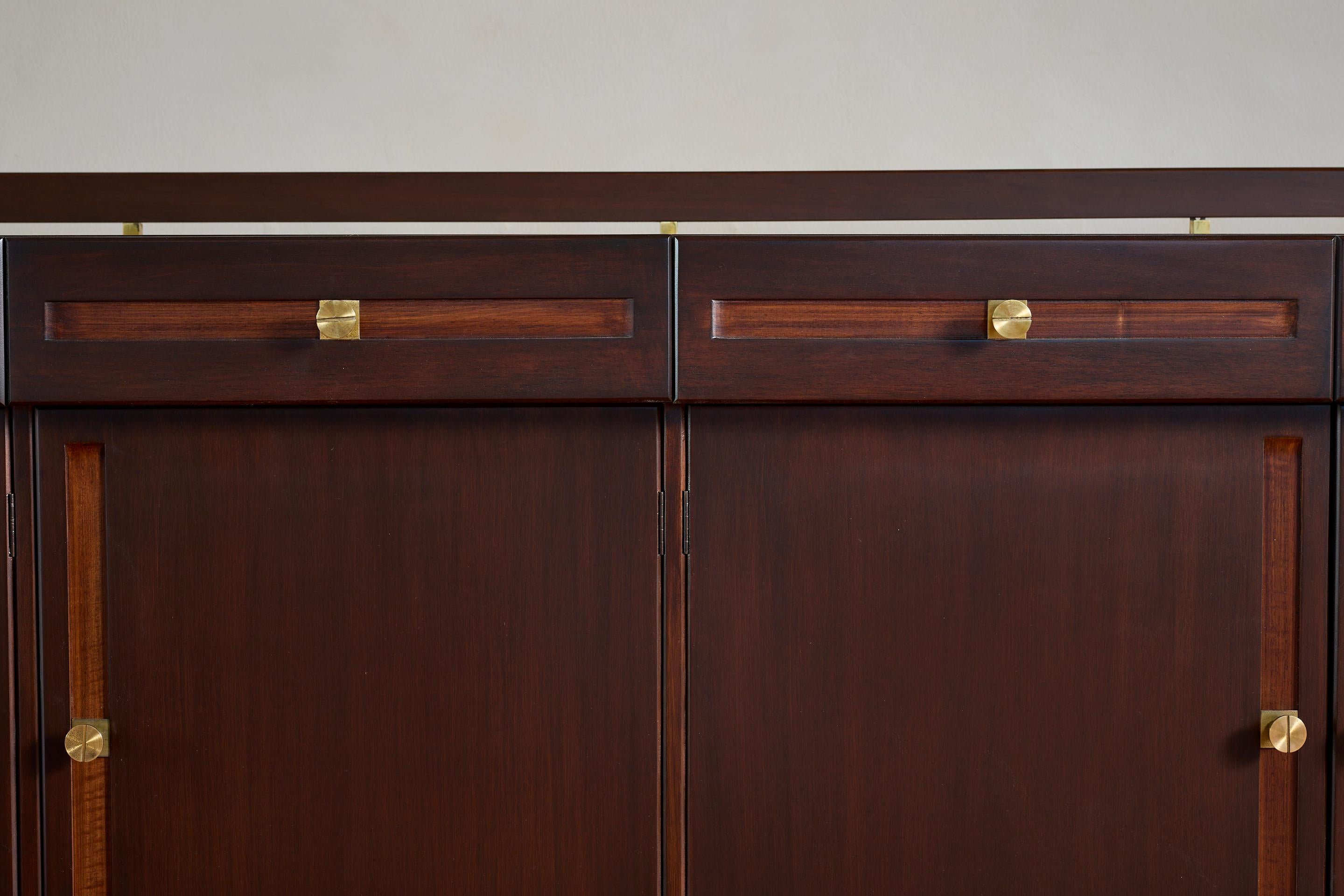 Grand Sideboard by Mobili d'Arte Cantù For Sale 3