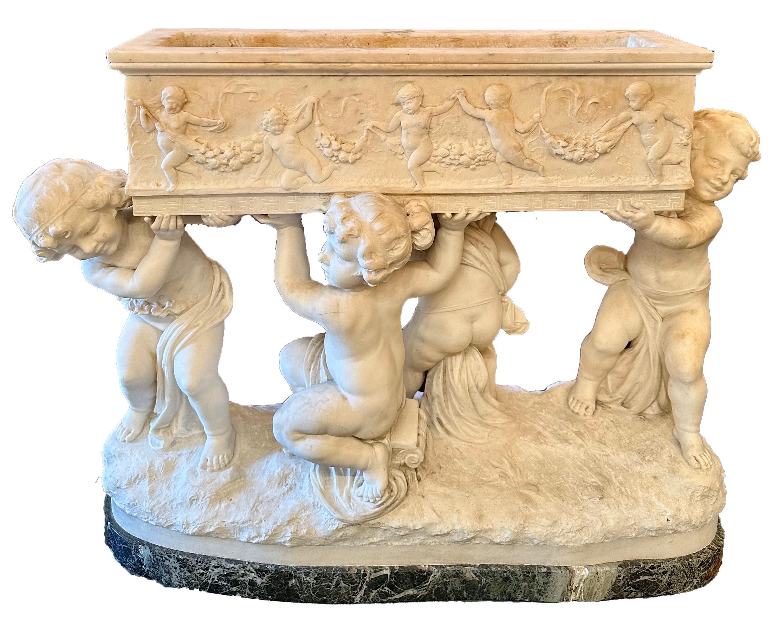 Grand Size Antique French Belle Époque Carrara Marble Jardiniere Circa 1890-1900 In Good Condition For Sale In New Orleans, LA