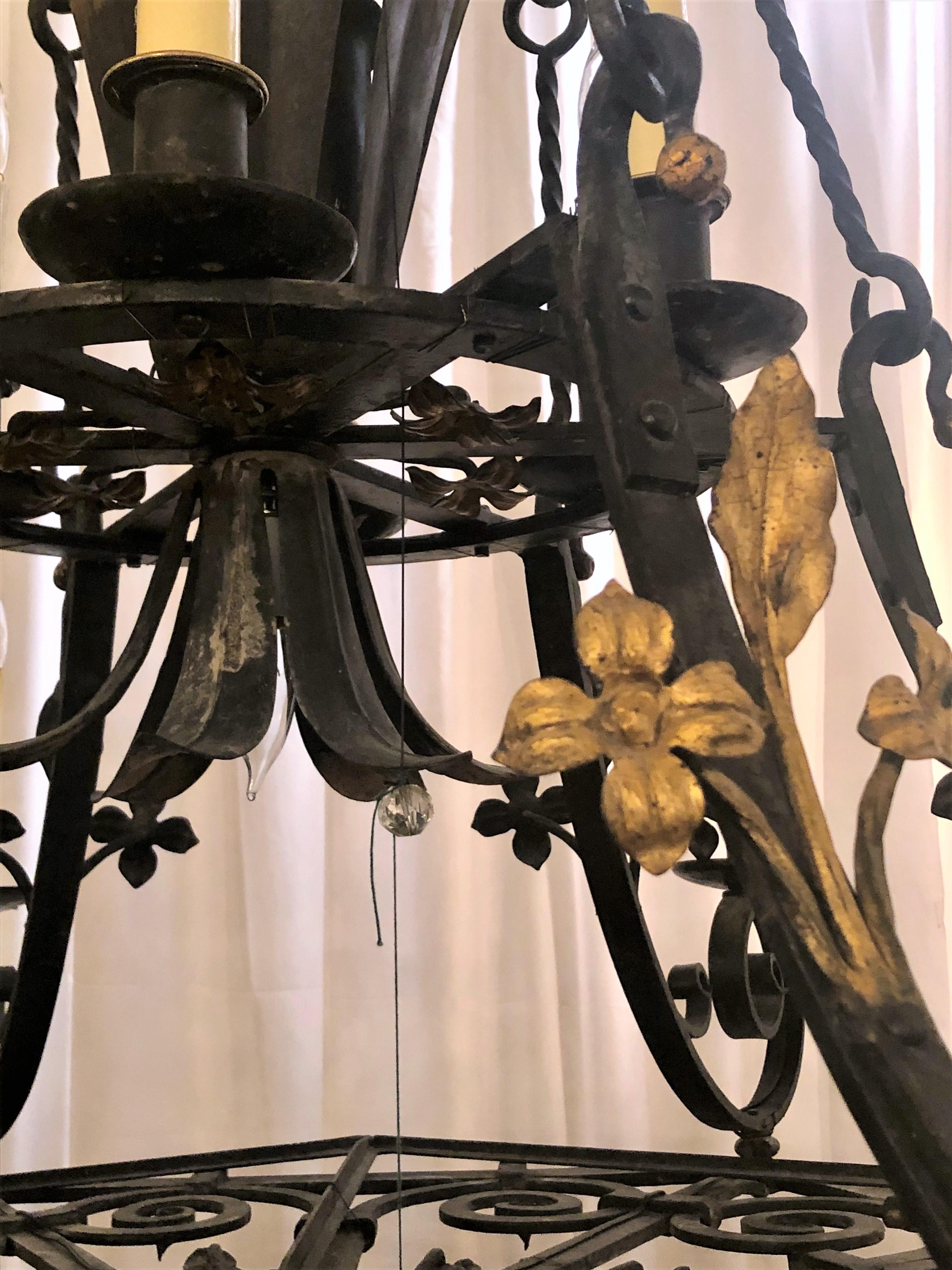 Grand Size Antique French Wrought Iron Chateau Chandelier, circa 1840 2