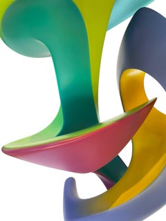 Grand Talisman, Abstrakte Skulptur, farbenfrohe, ineinander verschlungene, geometrische Form