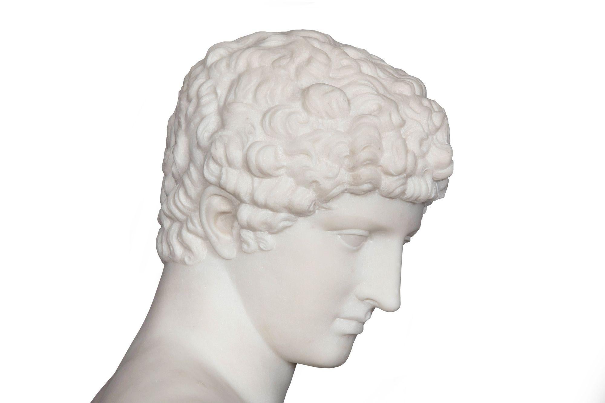 Busto in marmo Grand Tour del XIX secolo di Antinoo come Ermes di Pugi in vendita 4