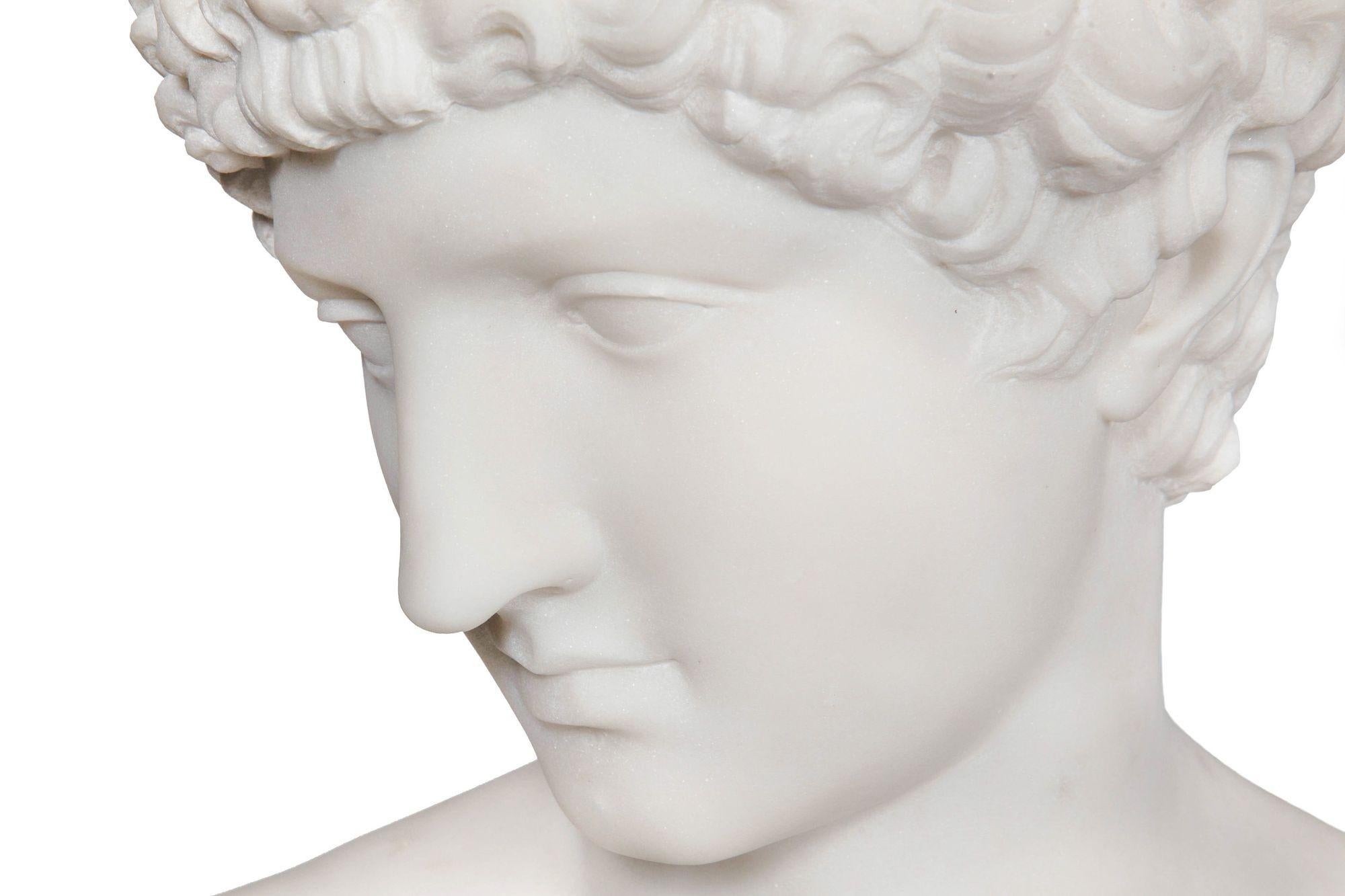 Busto in marmo Grand Tour del XIX secolo di Antinoo come Ermes di Pugi in vendita 7
