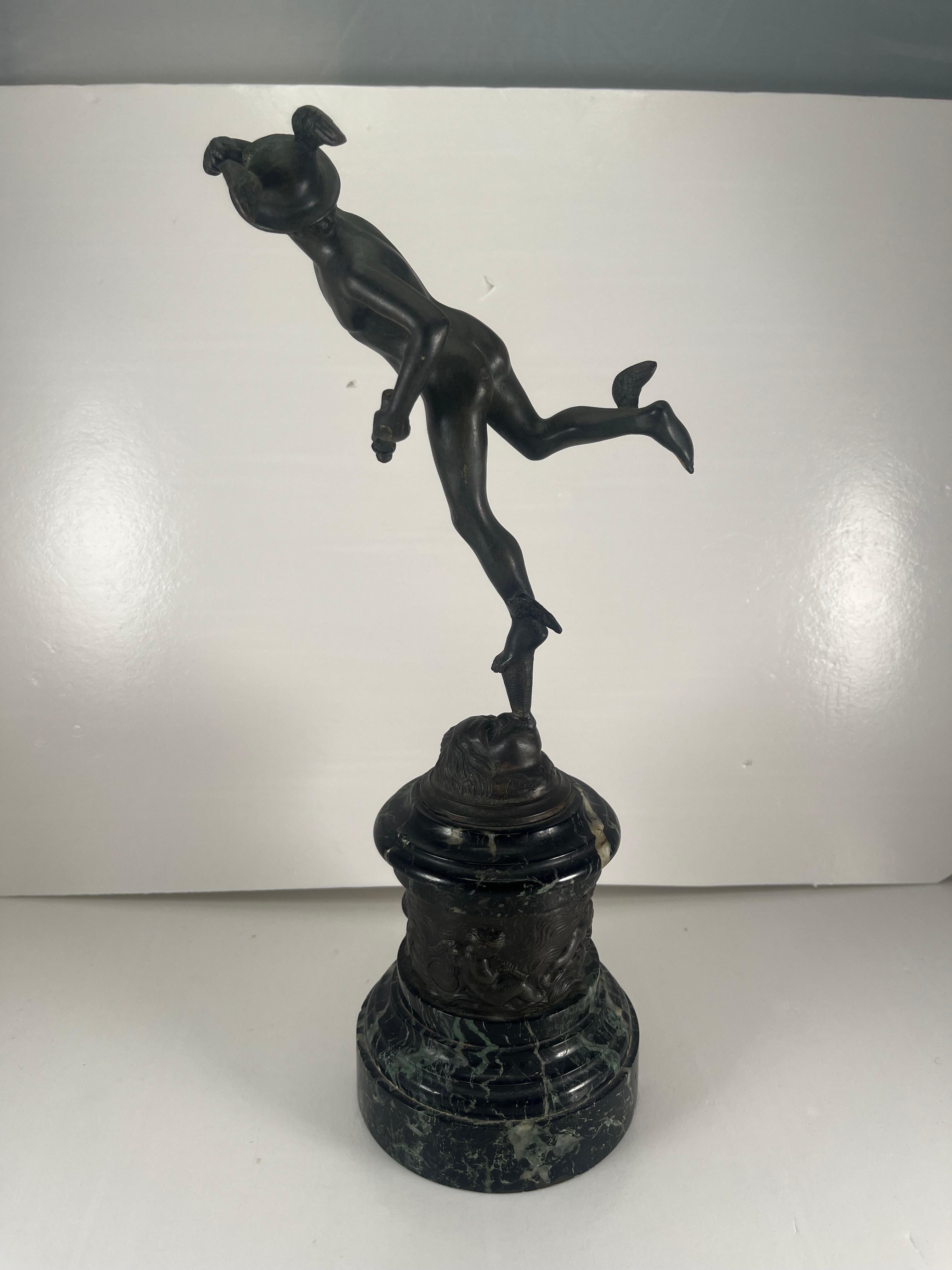 Grand Tour del XIX secolo Bronzo al mercurio su base di marmo e bronzo in vendita 1