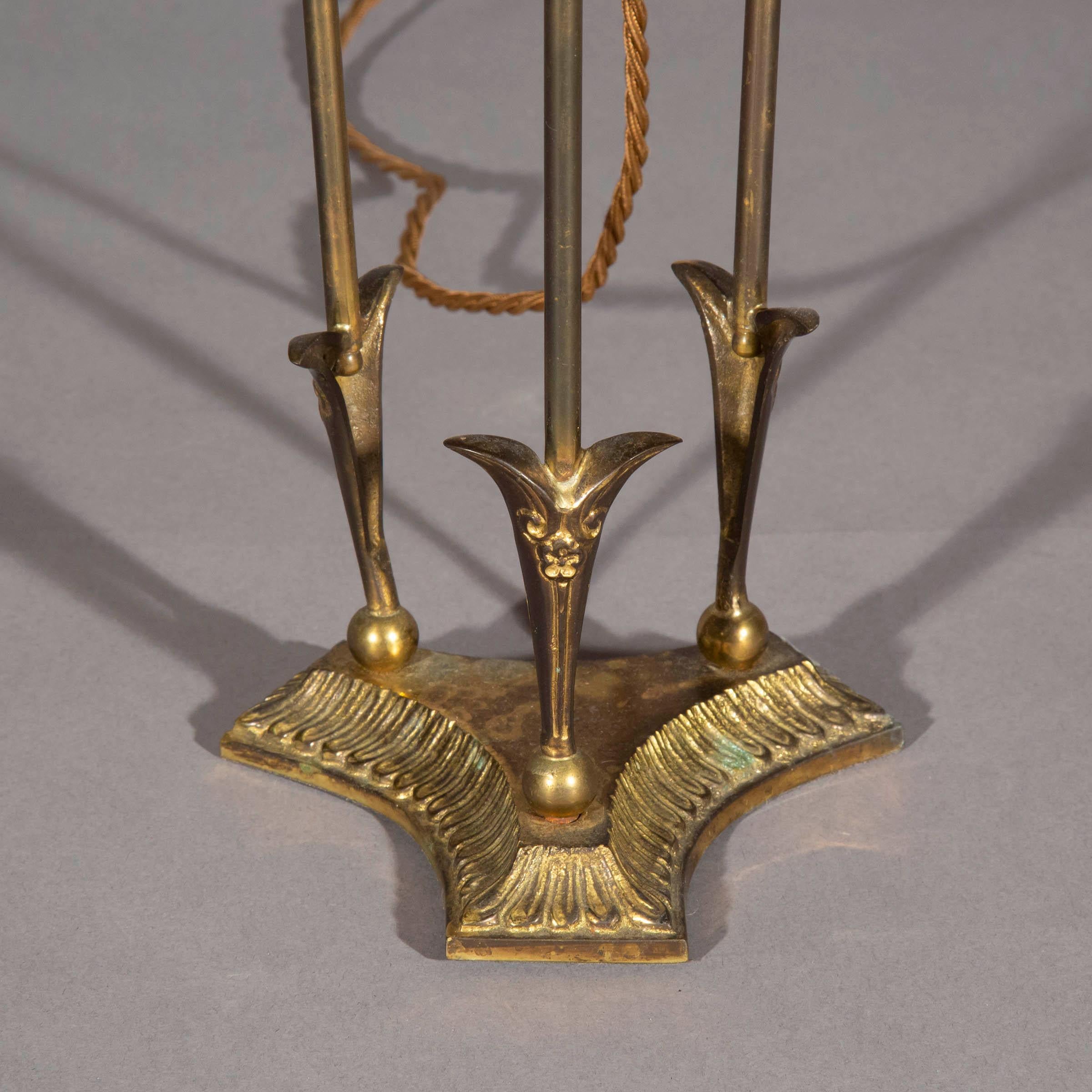 Regency Style Bronze Athenienne Table Lamp In Good Condition For Sale In London, GB