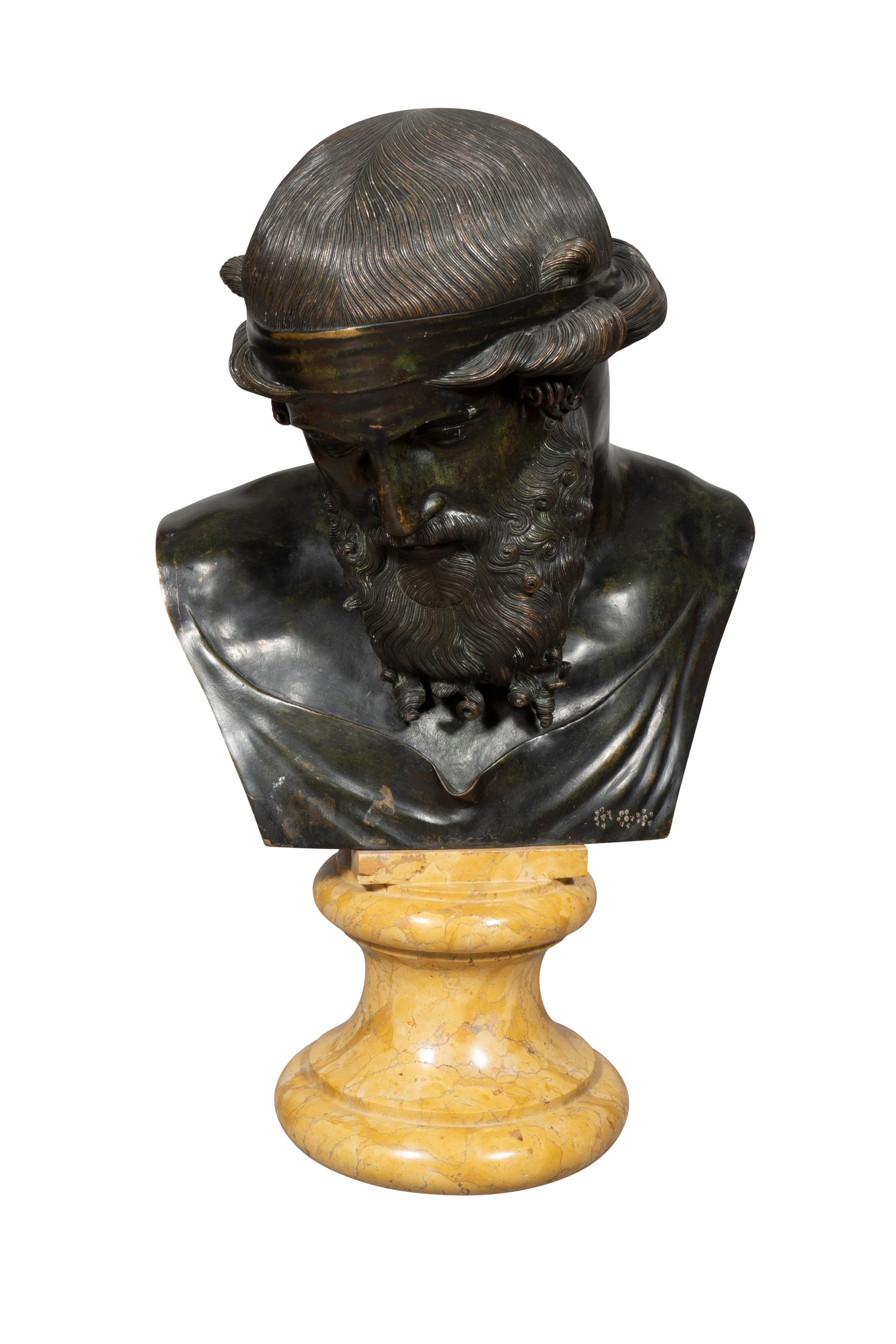 Buste de Dionysos de la villa du Papyri en bronze du Grand Tour en vente 4