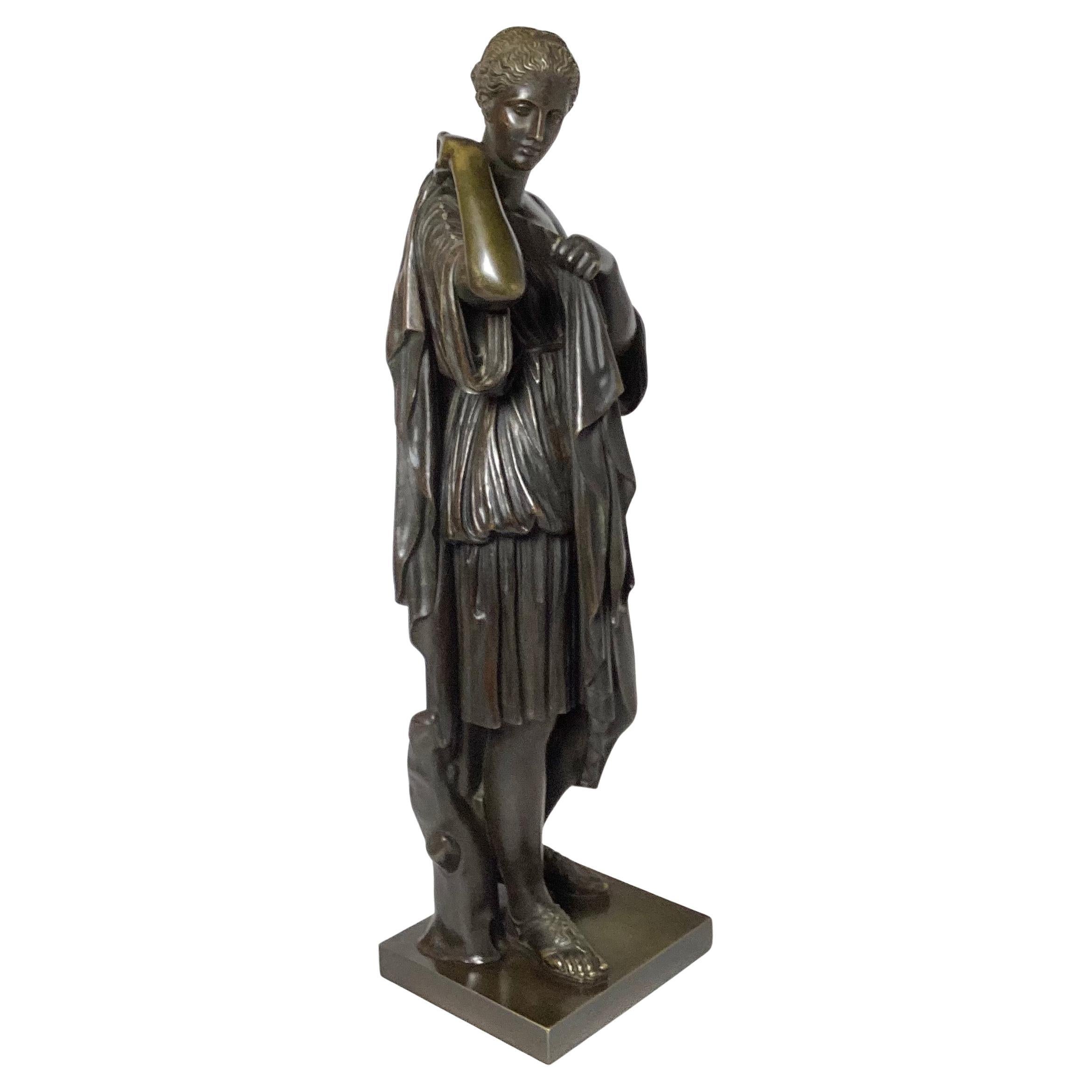 Scultura classica in bronzo Grand Tour - Diane di Gabii, firmata sulla base