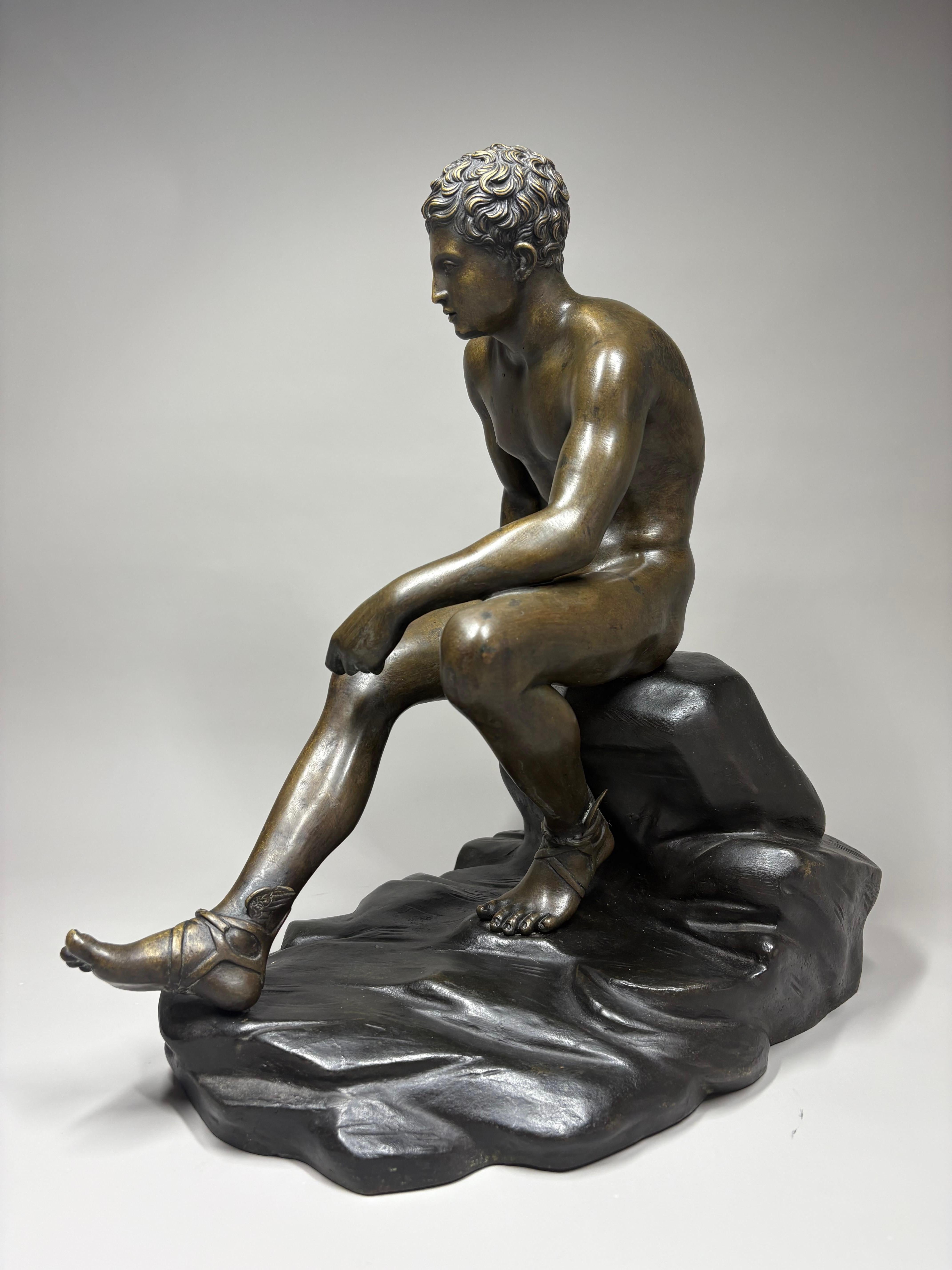 Calco Figura in bronzo Grand Tour di Hermes seduto secondo l'Antico in vendita