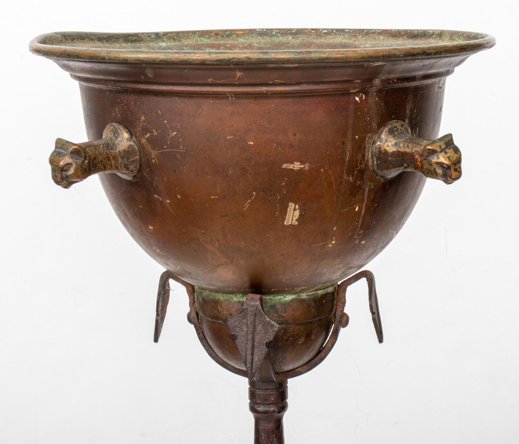 Grand Tour Bronze Jardiniere on Wrought Iron Stand In Good Condition For Sale In New York, NY